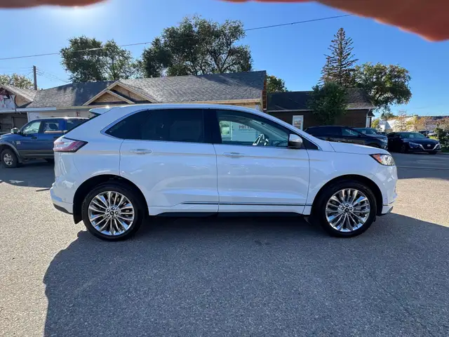 2024 Ford Edge Titanium582383873735403524