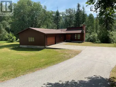 Rare find, this unique property features a 3 bedroom home with a 2 bedroom basement suite. Enjoy the...