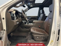 The 2024 GMC Sierra 1500 Denali combines premium craftsmanship, commanding performance, and advanced... (image 9)