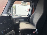 2022 Freightliner Cascadia 126 Ryder Stock ID: 538706 Transmission Type/Speed: AUTO 12 Engine: DIESE... (image 8)
