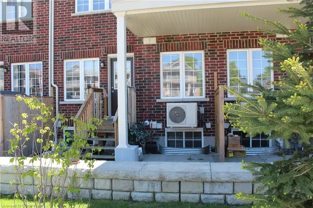 403 WESTWOOD Drive Unit# 32 Kitchener, Ontario in Condos for Sale in Kitchener / Waterloo - Image 6
