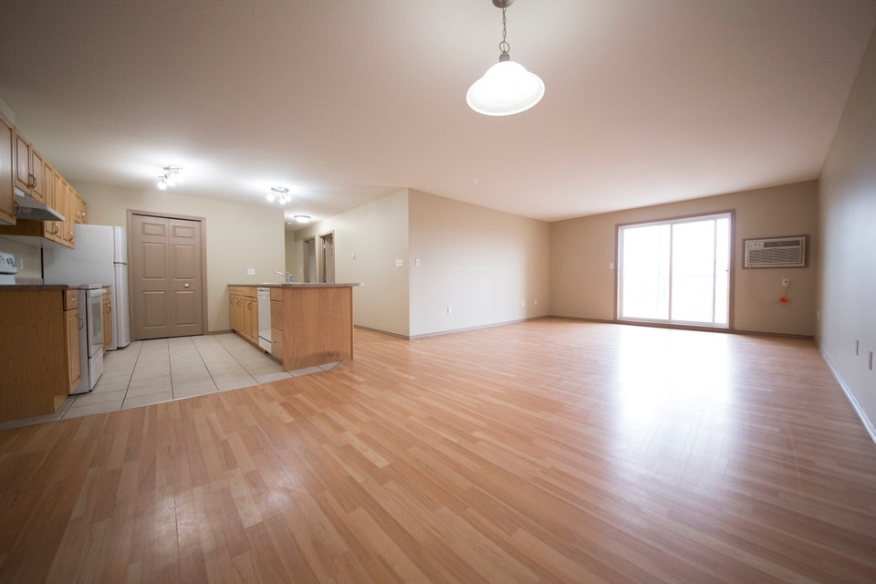 La Tierra Two Bedroom Condo with A/C - Available June! 3
