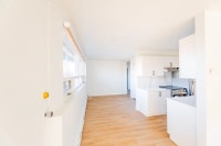 Amenities: Renovated Suites • Quiet Building • Dog Wash Station • Solar Panels Suite & Building: Spa... (image 6)