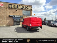 No accident Reported, Ontario vehicle with Lots of Options! Call (905) 791-3300 - Grey fabric interi... (image 8)