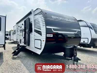 Year: 2026 Stock Number: SM1678 Status: New Weight: 6360 Lbs. Length: 32 ft Sleeps: 7 Included Optio...
