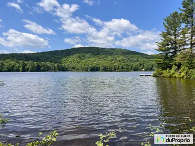 Prêt à construire! Grand terrain boisé avec bord de l'eau PRIVÉ à vendre au magnifique domaine du La...