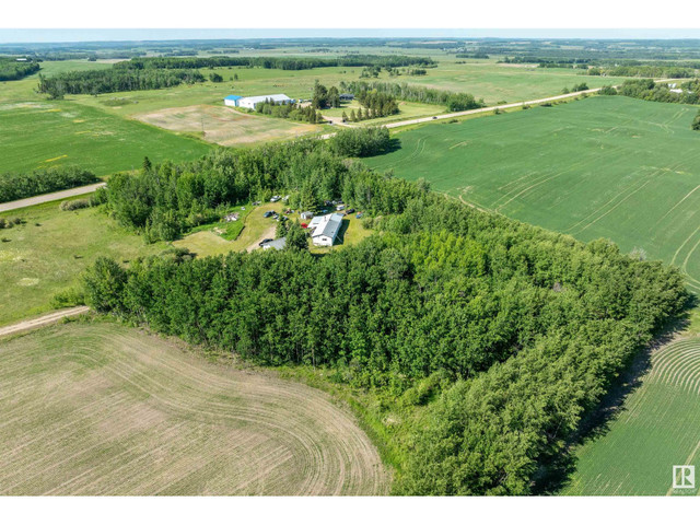 274032A Hwy 13 Rural Wetaskiwin County, Alberta in Houses for Sale in Edmonton - Image 2