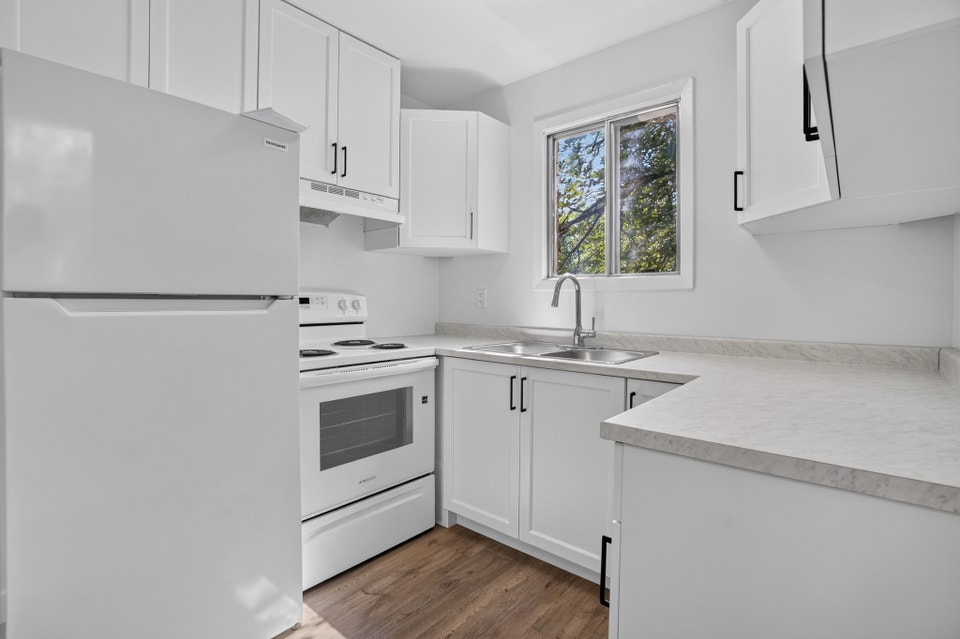 Apartments for Rent Near Downtown Regina - Allen Apartments - Ap 2