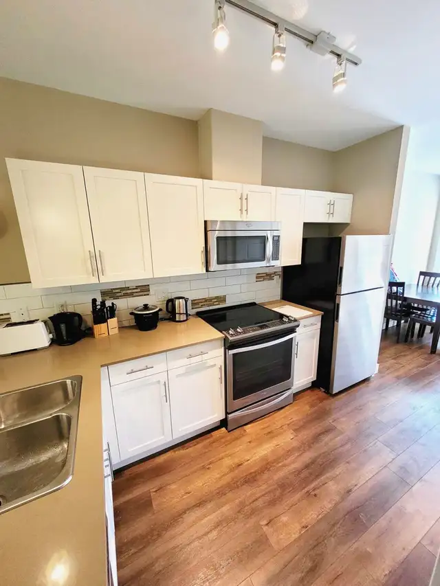 2-Bedroom 2-Bathroom l 303-110 Baxter Avenue l Townhouse in Long Term Rentals in Kitimat - Image 4
