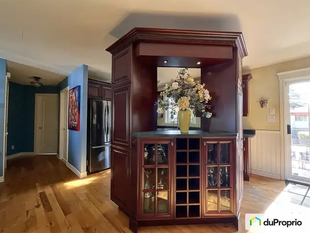 $730,000 - 2 Storey for sale in St-Basile-Le-Grand in Houses for Sale in Longueuil / South Shore - Image 7