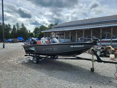 **2015 Legend 16 Xterminator Mercury 50 CT 4-Stroke Trailer Included** Very clean and well-equipped...