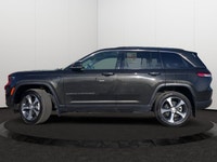 This Jeep Grand Cherokee 4xe has a dependable Intercooled Turbo Gas/Electric I-4 2.0 L/122 engine po... (image 1)
