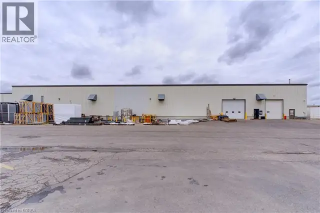 75 PLANT FARM Boulevard Unit# 5 Brantford, Ontario in Commercial & Office Space for Rent in Brantford - Image 2