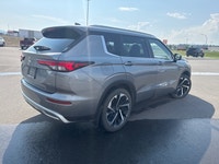 Leather Seats, Navigation, 360 Camera, Adaptive Cruise Control, Sunroof! SALES HOTLINE sales@cranbro... (image 4)