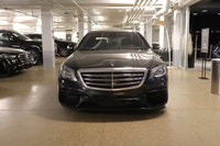 This Mercedes-Benz S-Class has a powerful Twin Turbo Premium Unleaded V-8 4.0 L/243 engine powering... (image 2)