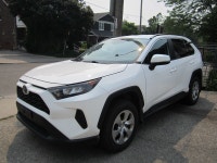 FINISHED IN WHITE WITH BLACK INTERIOR. A/C, HEATED SEATS, KEYLESS ENTRY, PREMIUM SOUND, BACK UP CAME... (image 1)