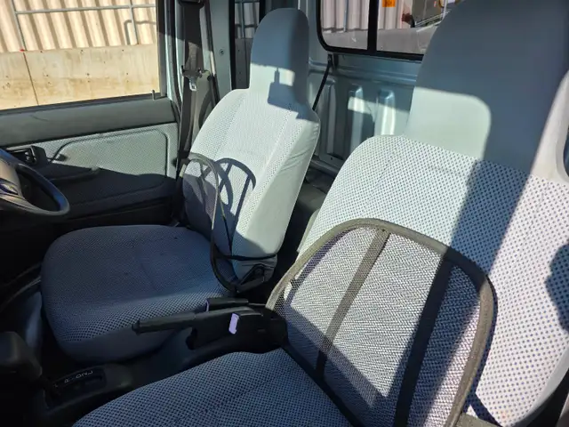 2008 Daihatsu Hijet JUMBO 2WD Auto Clean Mini Kei Truck Silver in Cars & Trucks in Calgary - Image 12
