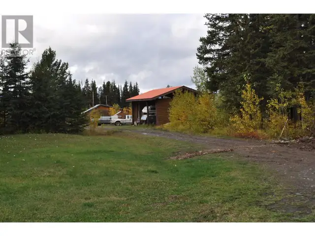 1 41522 W YELLOWHEAD 16 HIGHWAY Houston, British Columbia in Houses for Sale in Houston - Image 3