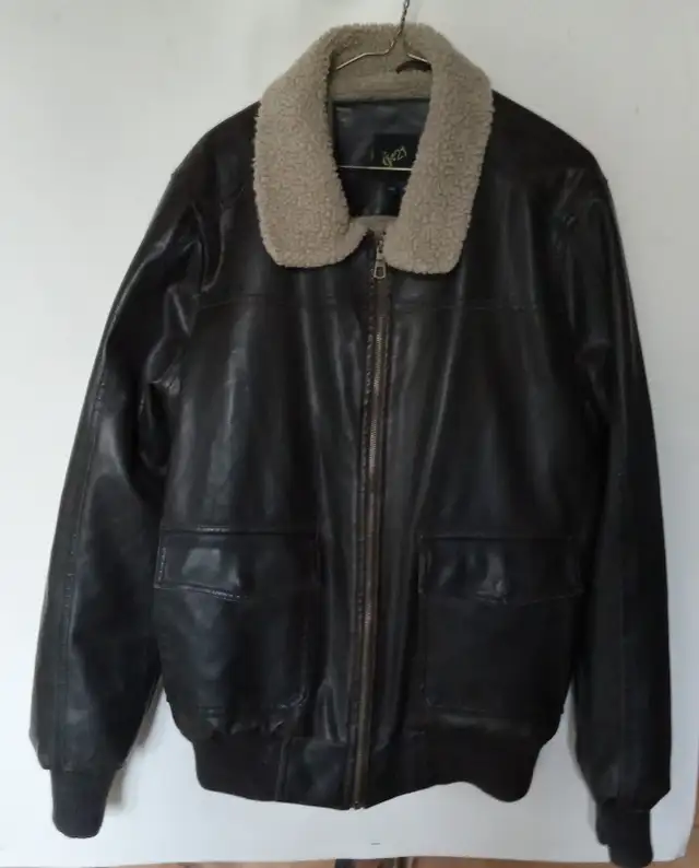 George G21 Bomber Aviator Style Jacket Sherpa lined Mens Size M in Men's in Belleville - Image 2