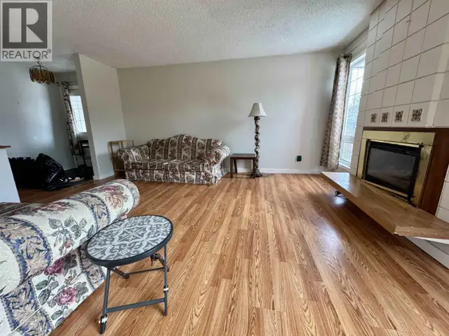 257 CENTENNIAL DRIVE Mackenzie, British Columbia in Houses for Sale in Smithers - Image 5