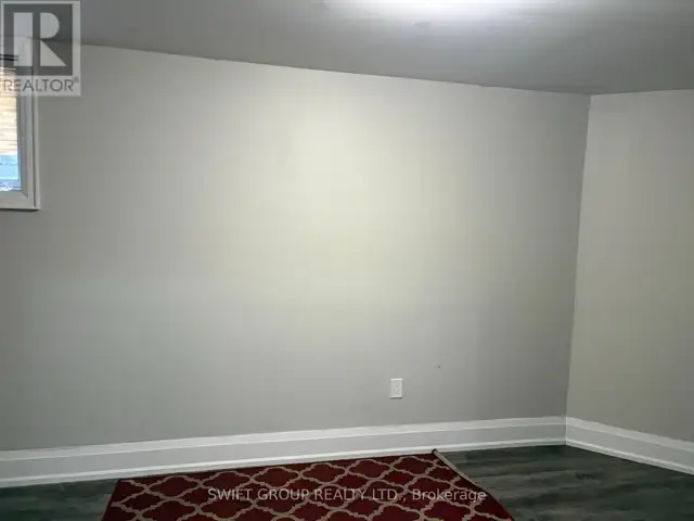 B - 31 IRWIN DRIVE N Whitby (Downtown Whitby), Ontario in Long Term Rentals in Oshawa / Durham Region - Image 21