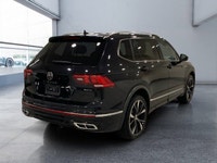 Check out this vehicle's pictures, features, options and specs, and let us know if you have any ques... (image 4)