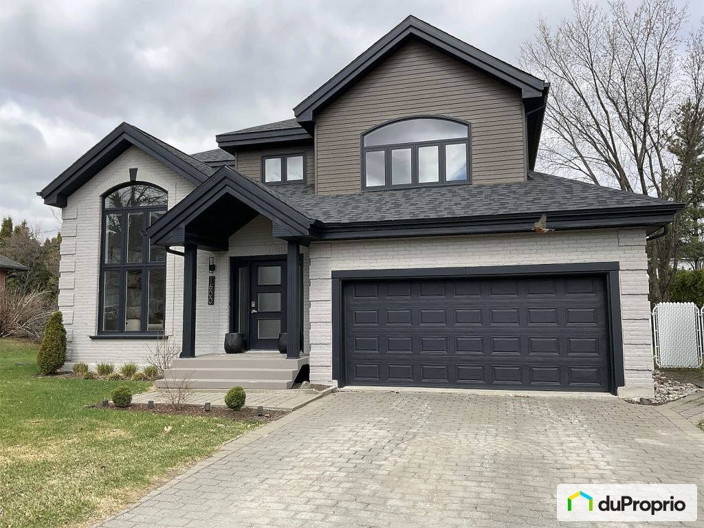$849,000 - 2 Storey for sale in Chicoutimi (Chicoutimi) — photo 1