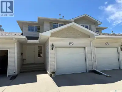 Welcome to this super clean, extremely well kept 2 story townhouse style condo, backing a gorgeous g...