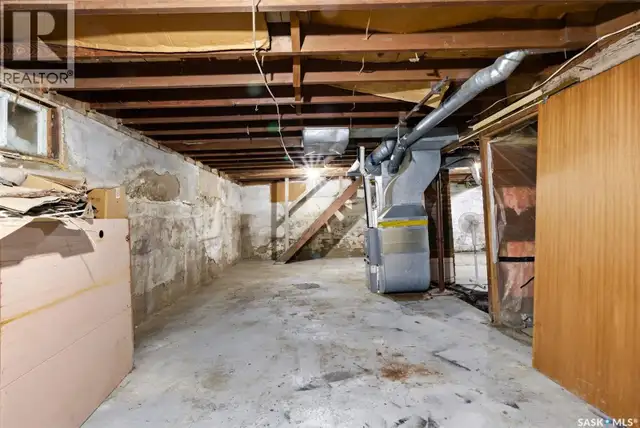 304 Main STREET Avonlea, Saskatchewan in Houses for Sale in Moose Jaw - Image 30
