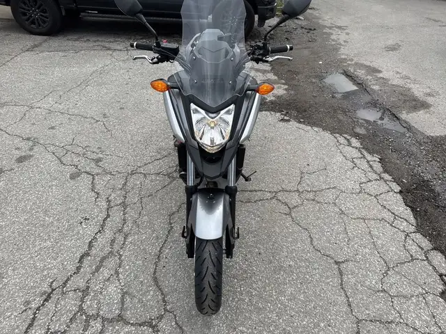 2016 Honda NC750X ~ HONDA NC750X ~ COOL BIKE ~ DUAL PURPOSE ~ in Street, Cruisers & Choppers in City of Toronto - Image 8