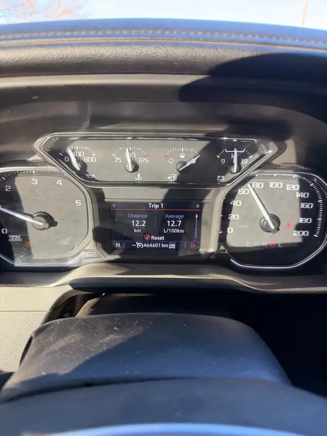 2021 L5P Duramax Dually in Cars & Trucks in Lethbridge - Image 9