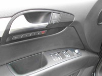2014 Audi Q7 AWD with only 69,875km! Equipped with remote keyless entry, power windows, power locks,... (image 6)