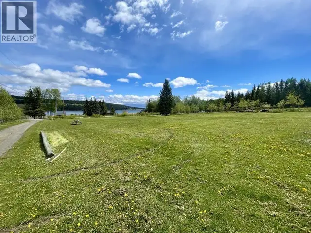 6192 HUNT ROAD 100 Mile House, British Columbia in Houses for Sale in 100 Mile House - Image 5