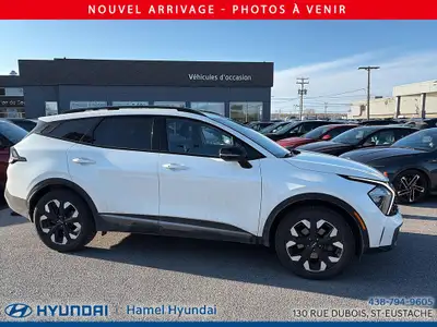 Kia Sportage LX AWD 2023 - VUS moderne, économique et prêt pour toutes les saisons Équipements - ver...
