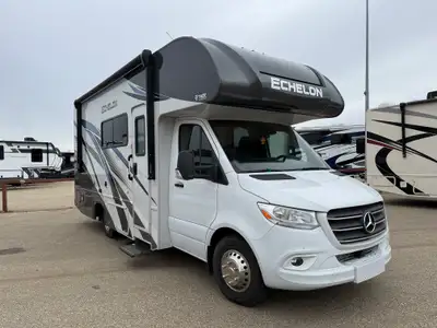Come check out our pre-owned 2024 Thor Motor Coach Echelon Sprinter MB24 — a one-owner, diesel Class...