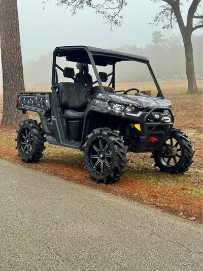 APPLY NOW: https://www.ridecollective.ca/get-pre-approved 2023 CAN-AM DEFENDER HD10 XMR • Rotax HD10...