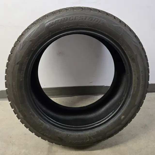 1 New 235/55R19 Bridgestone BLIZZAK DM-V2 - Ice and snow tire in Tires & Rims in Yarmouth - Image 2