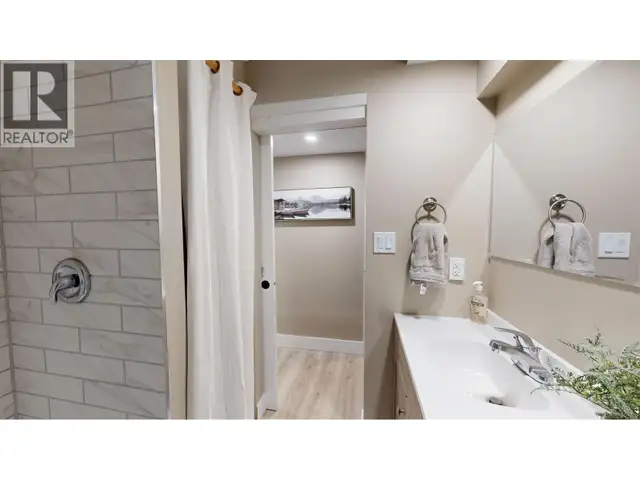 4737 SUSSNEE ROAD 100 Mile House, British Columbia in Houses for Sale in 100 Mile House - Image 33