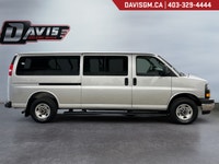 The 2025 GMC Savana Passenger LT 3500 combines commercial-grade durability, spacious passenger capac... (image 3)