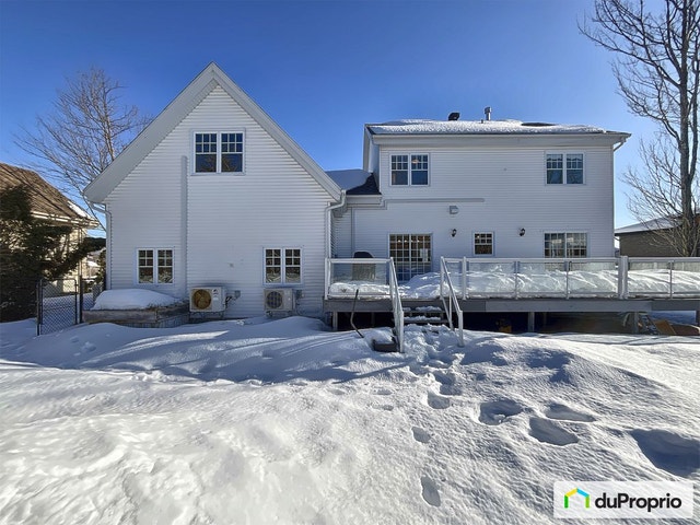$920,000 - 2 Storey in Trois-Rivières (St-Louis-De-France) — photo 3