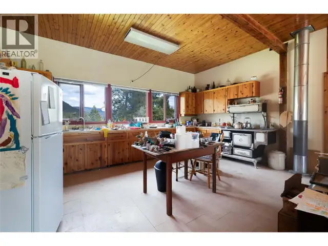102 Gibson Road Lumby, British Columbia in Land for Sale in Vernon - Image 22