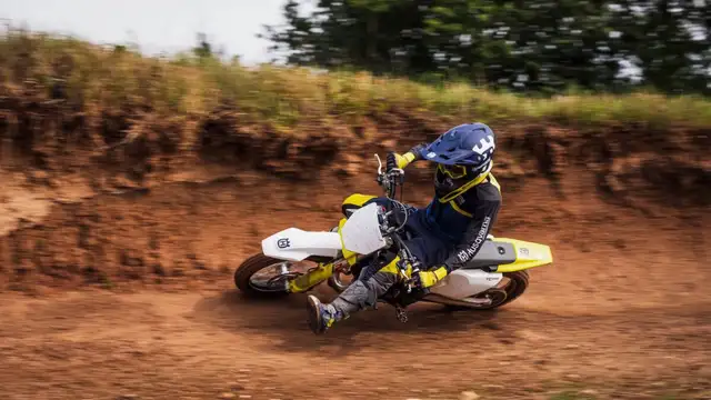 2027 Husqvarna Motorcycles TC 65 in Street, Cruisers & Choppers in Chilliwack - Image 2