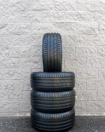 Hankook Ventus S1 EVO2 HRS Run Flat BMW Star Rated Summer Tires. 2x 245 45 19 & 2x 275 40 19 (100%)....
