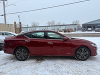 LEATHER, NAVIGATION SYSTEM, BACK-UP CAMERA, HEATED SEATS, SUNROOF/MOONROOF, MEMORY SEATS, WOOD TRIM,... (image 5)