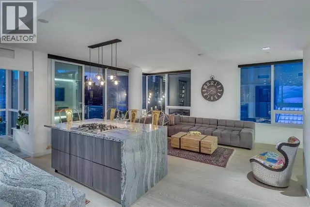 PH2015 68 SMITHE STREET Vancouver, British Columbia in Long Term Rentals in Vancouver - Image 3