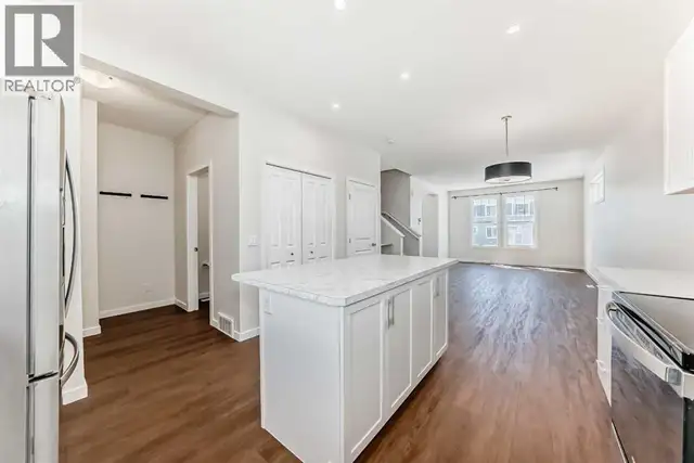 80 Magnolia Way SE Calgary, Alberta in Houses for Sale in Calgary - Image 10