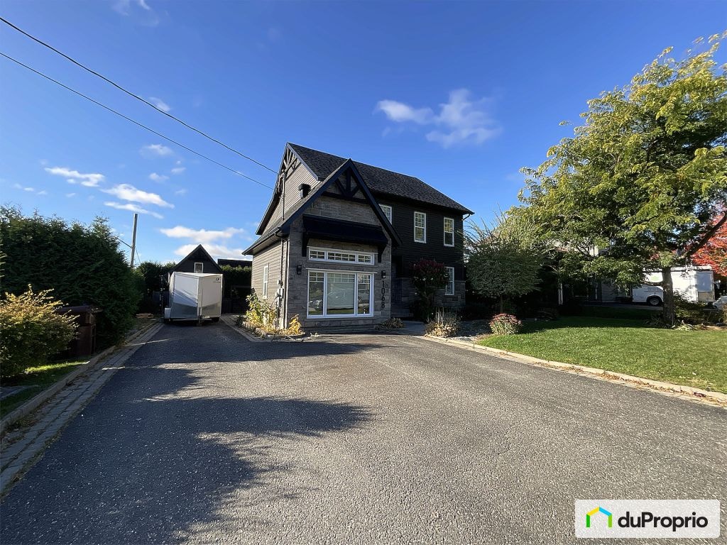 $799,000 - 2 Storey for sale in Sherbrooke (Rock Forest) — photo 1
