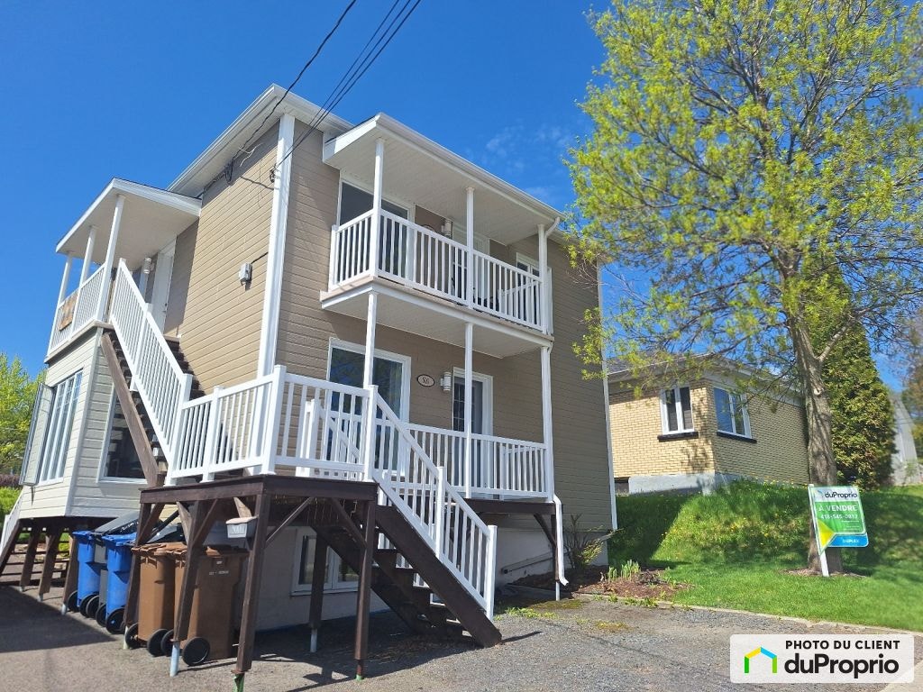 $377,000 - Duplex for sale in Chicoutimi (Chicoutimi) — photo 1