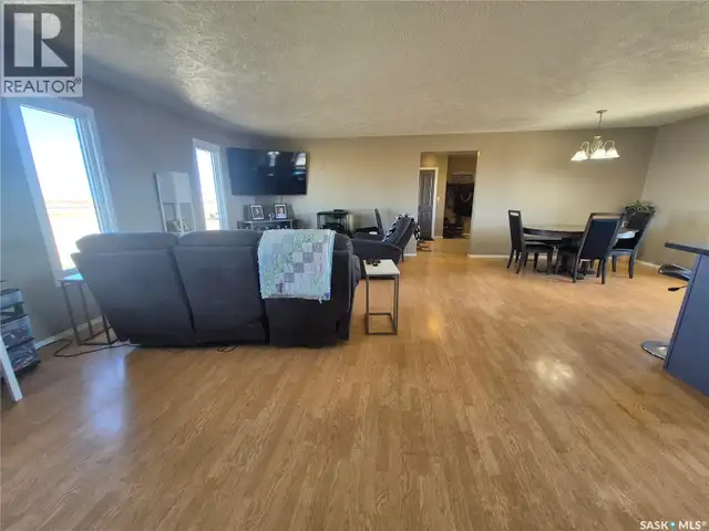 Highway 13 Acreage near Glasnevin Key West Rm No. 70, Saskatchew in Houses for Sale in Regina - Image 12