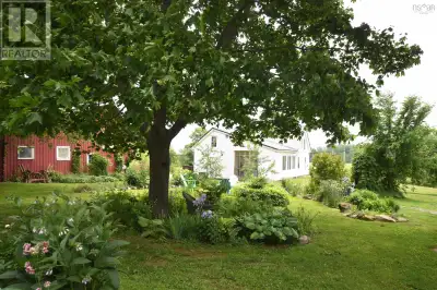Possibility of Extra Income from horse boarding. Welcome to this charming hobby farm on 3.9 acres ,...